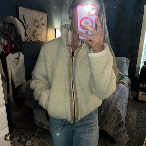 Princess Polly Jackets & Blazers - 🍂Princess Polly Cream Teddy Jacket